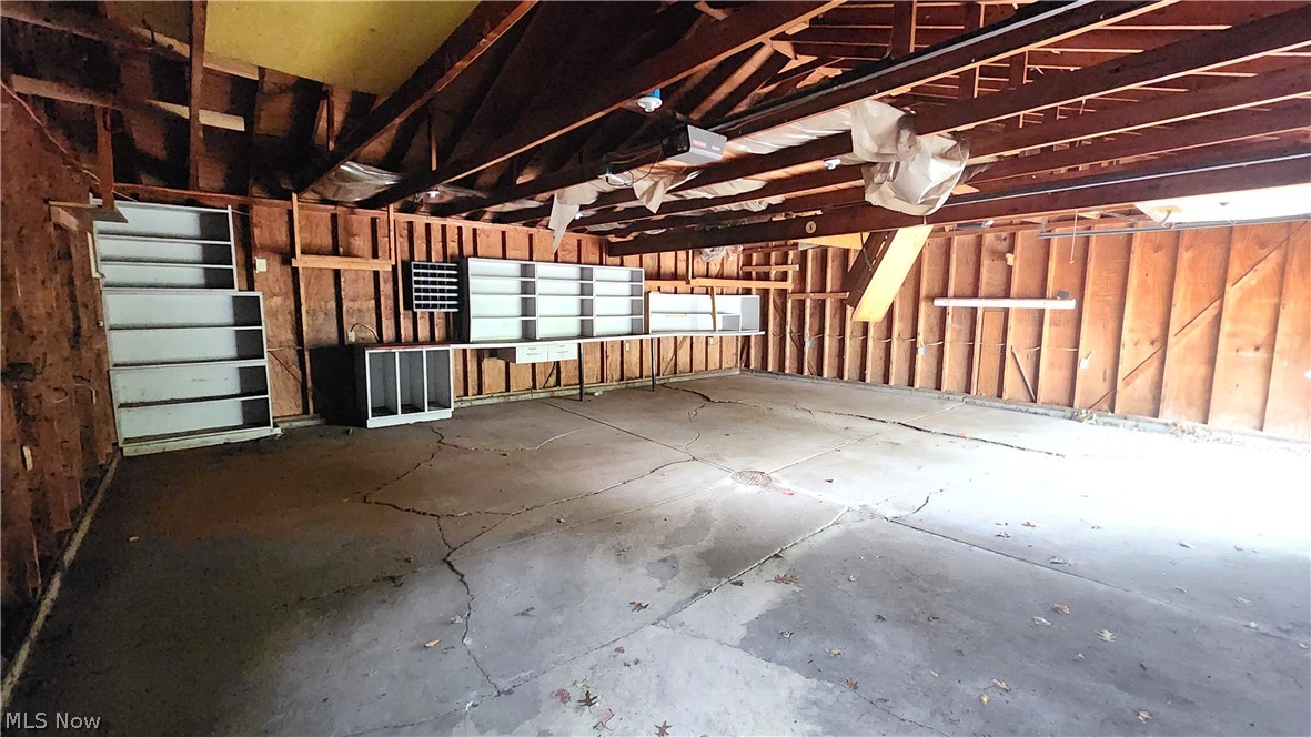1444 Dill Road South Euclid, OH 44121 - Photo 8 of 43
