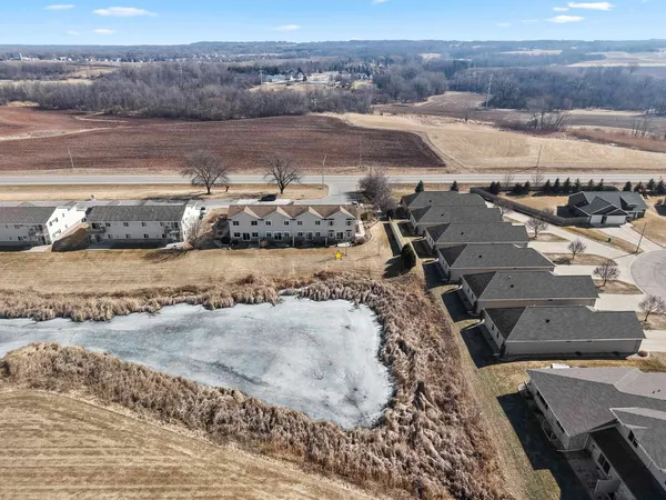 $250,000 | 2198 South Broadway Street, De Pere, WI 54115