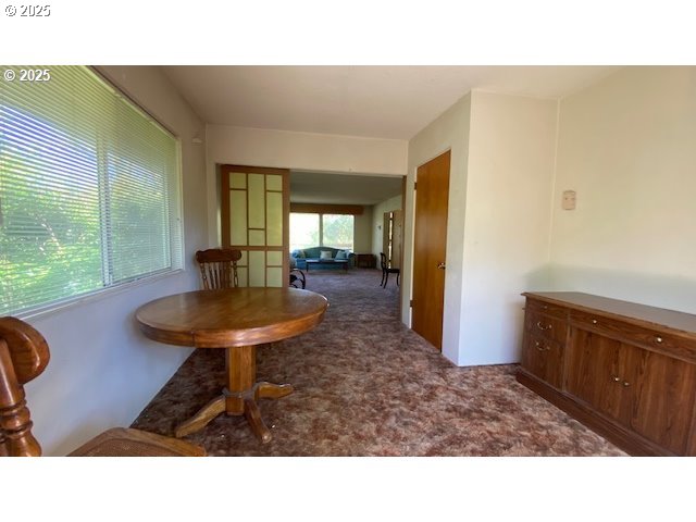 333 West Park Street Grants Pass, OR 97527 - Photo 18 of 47