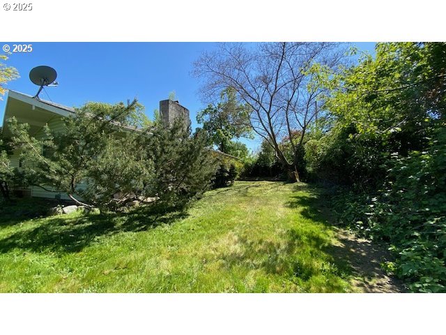 333 West Park Street Grants Pass, OR 97527 - Photo 36 of 47