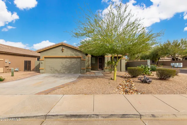 $1,900 | 17554 West Cardinal Drive, Goodyear, AZ 85338