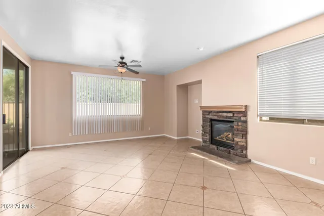 $1,900 | 17554 West Cardinal Drive, Goodyear, AZ 85338