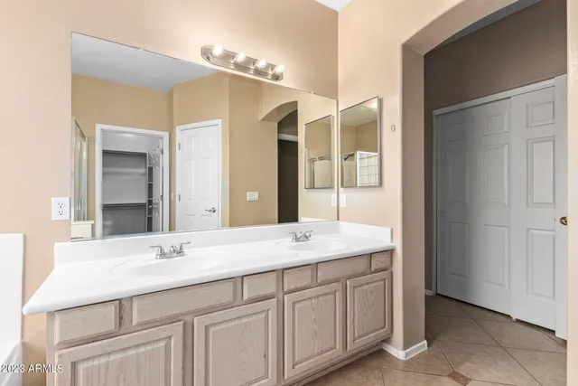 $1,900 | 17554 West Cardinal Drive, Goodyear, AZ 85338