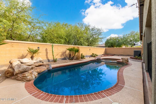 $1,900 | 17554 West Cardinal Drive, Goodyear, AZ 85338