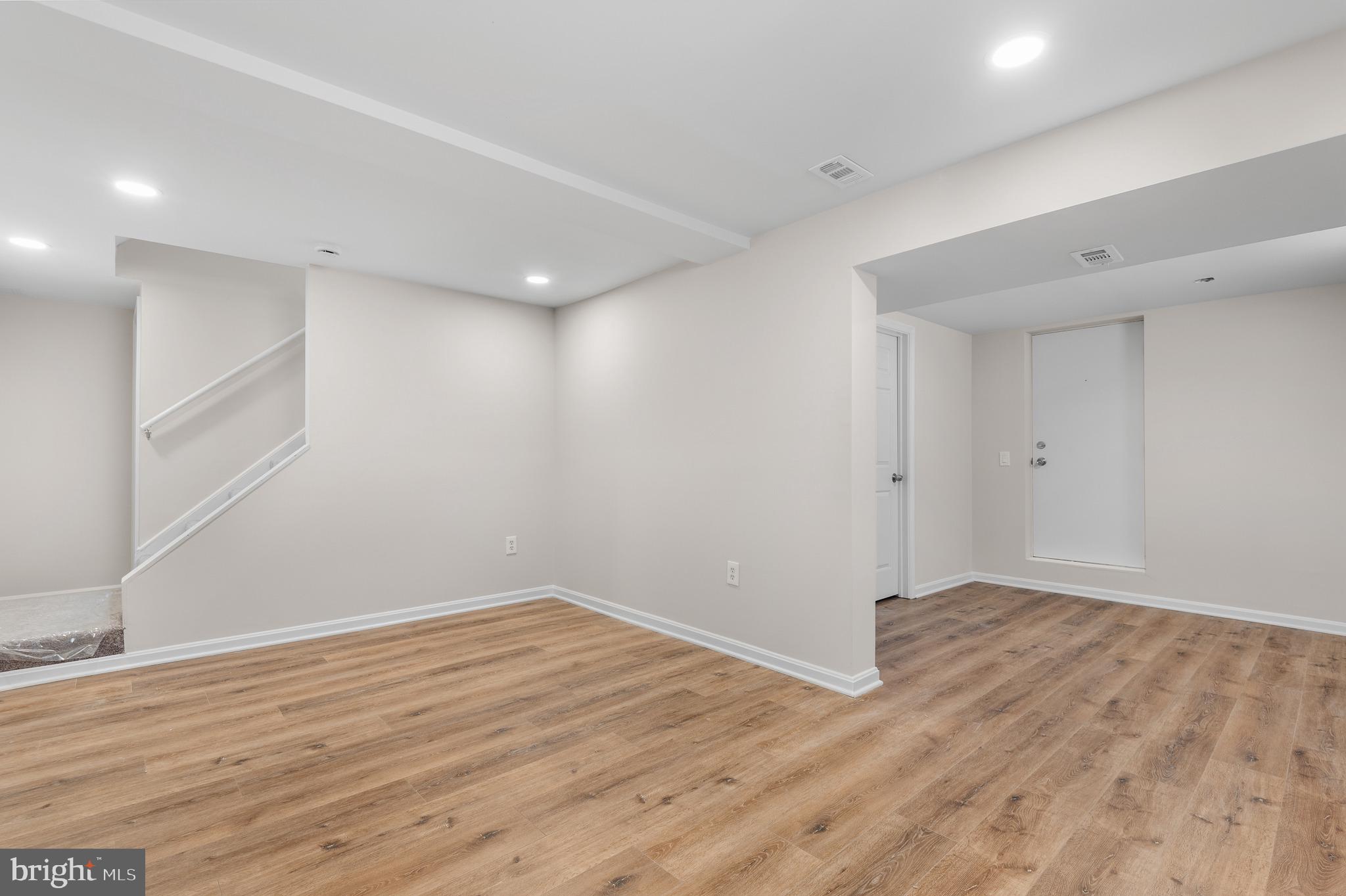 820 Templecliff Road Baltimore, MD 21208 - Photo 34 of 44 a view of room