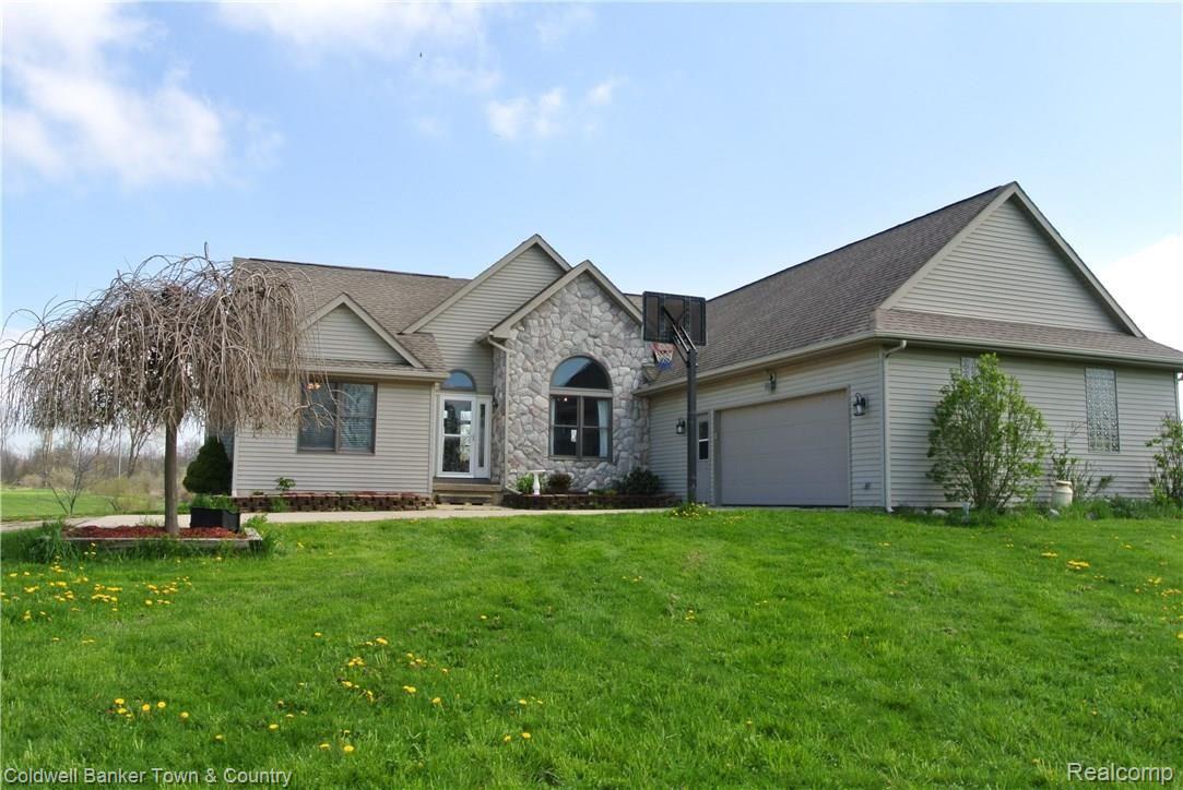 4114 East Clyde Road Howell, MI 48855 - Photo 1 of 37 4114 Clyde Road Howell.JPG