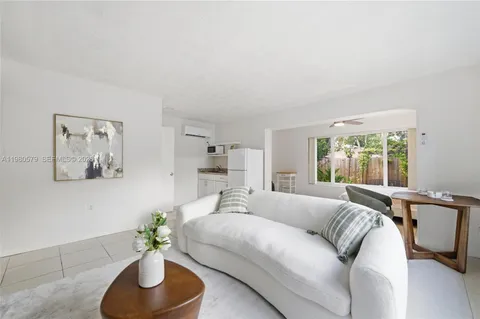 $500,000 | 6215 Southwest 20th Street, Miramar, FL 33023