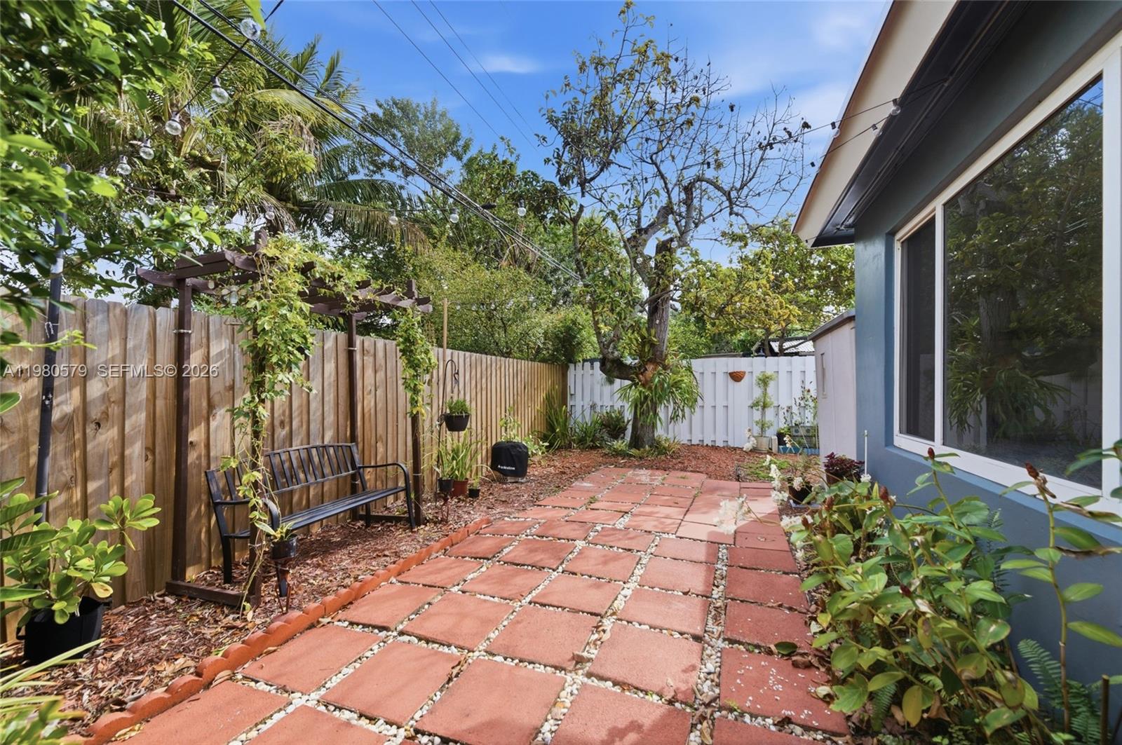 6215 Southwest 20th Street Miramar, FL 33023 - Photo 20 of 24