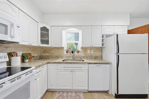 $500,000 | 6215 Southwest 20th Street, Miramar, FL 33023