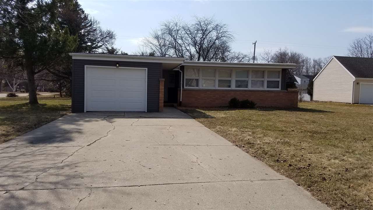 999 Glencoe Road Alma, MI 48801 - Photo 2 of 31 1859507-1.JPG