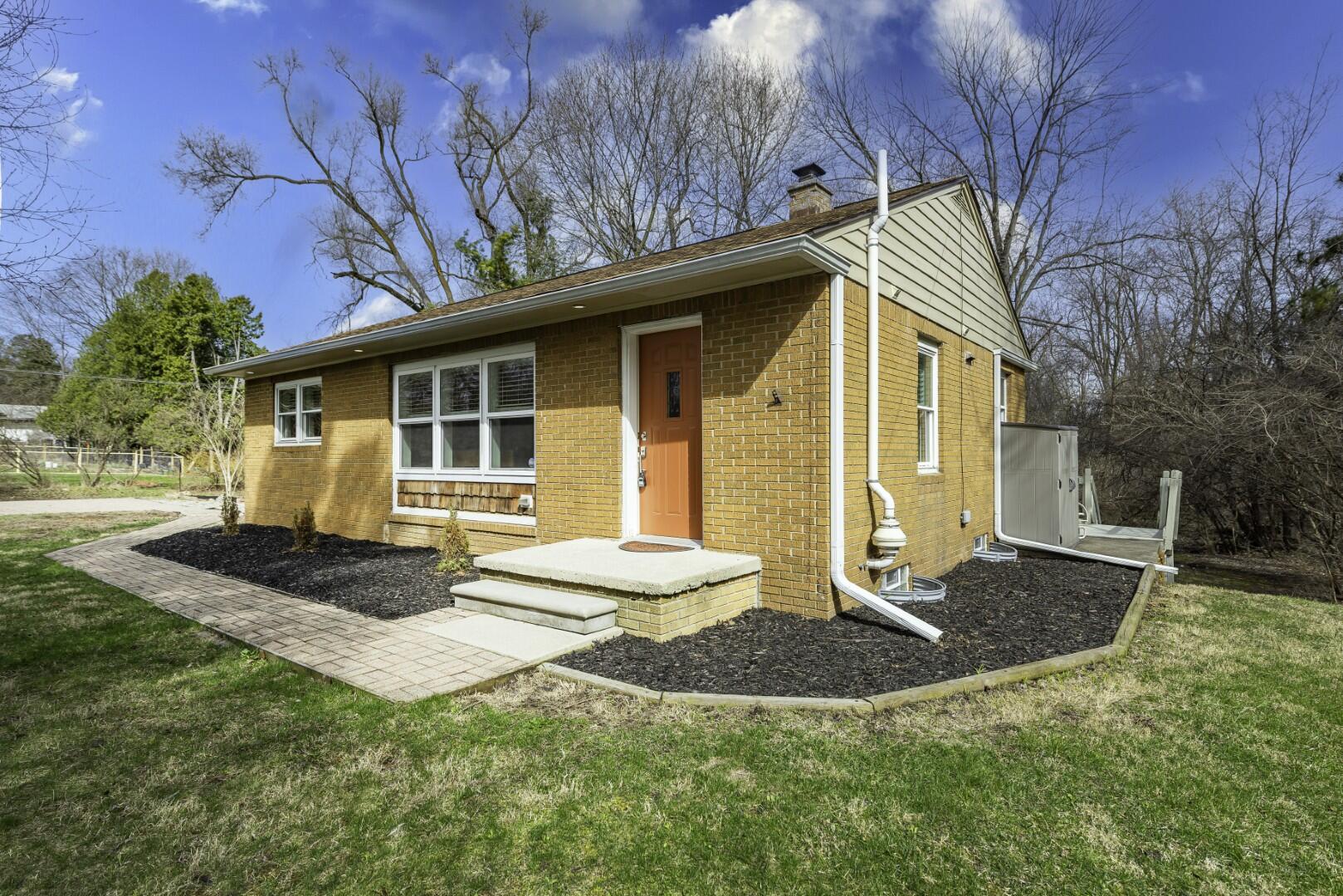3992 Dexter Ann Arbor Road Ann Arbor, MI 48103 - Photo 2 of 51 DSC_4226-Edit (Large)