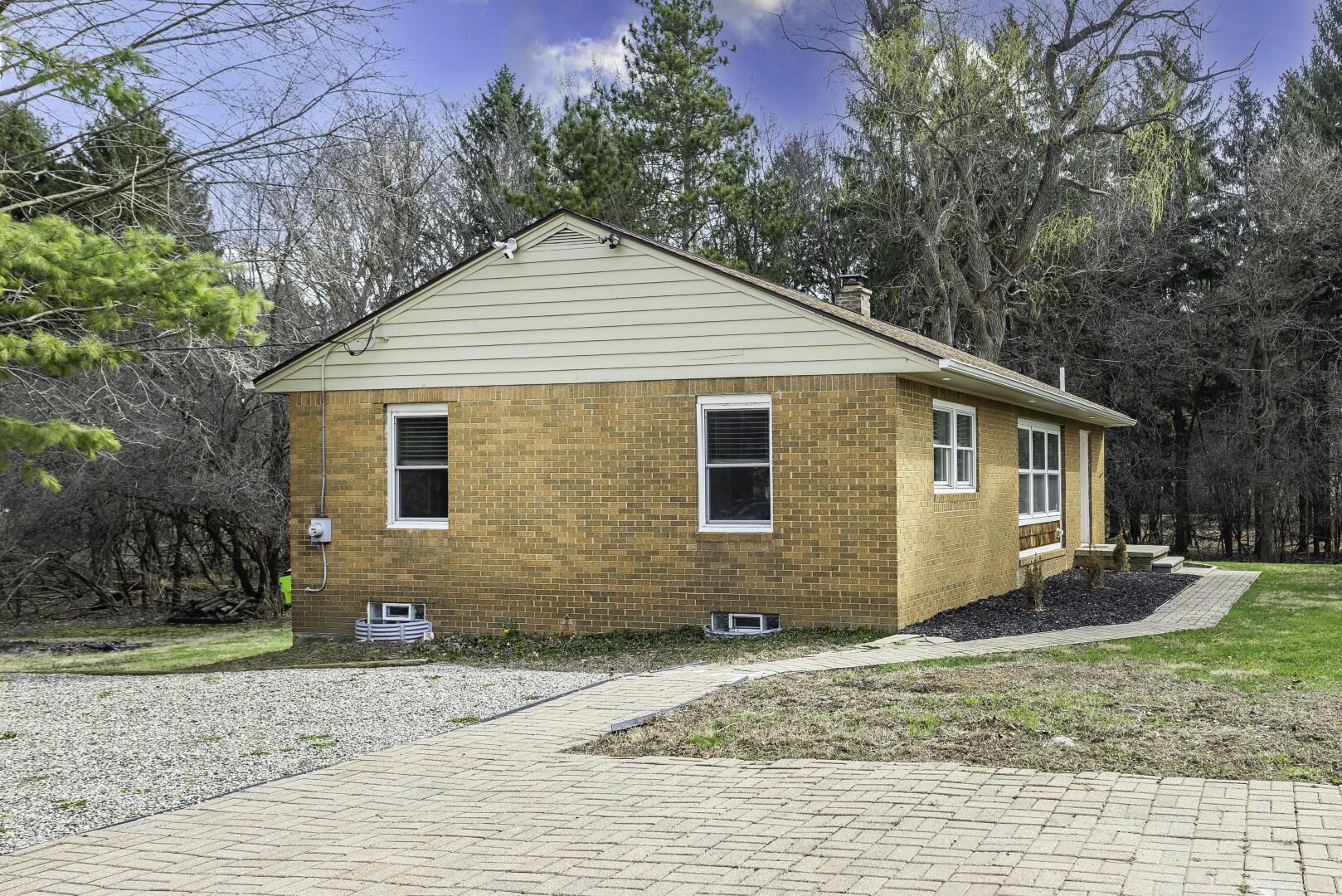 3992 Dexter Ann Arbor Road Ann Arbor, MI 48103 - Photo 4 of 51 DSC_4223-Edit (Large)