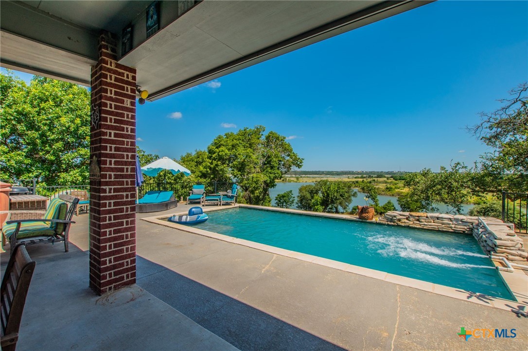 6031 Buggy Ride Road Temple, TX 76502 - Photo 4 of 37