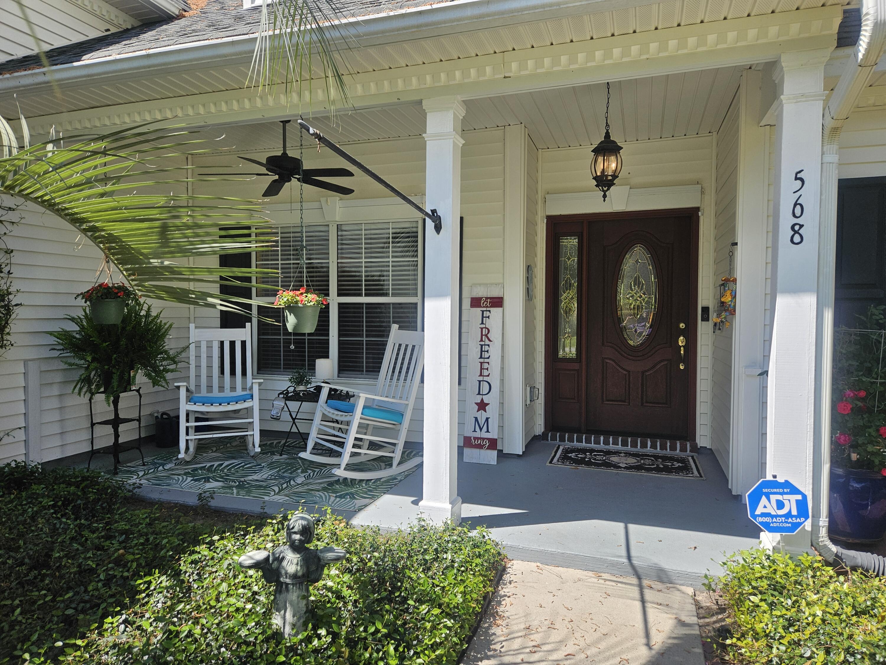 568 Pointe Of Oaks Road Summerville, SC 29485 - Photo 2 of 48 20260328_144103