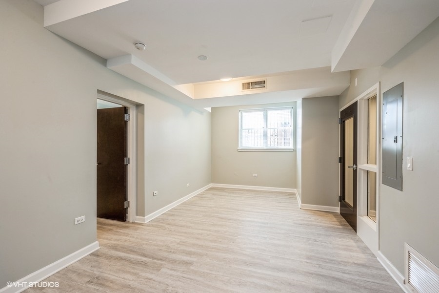 6857 South Ridgeland Avenue, Unit 101 Chicago, IL 60649 - Photo 4 of 7