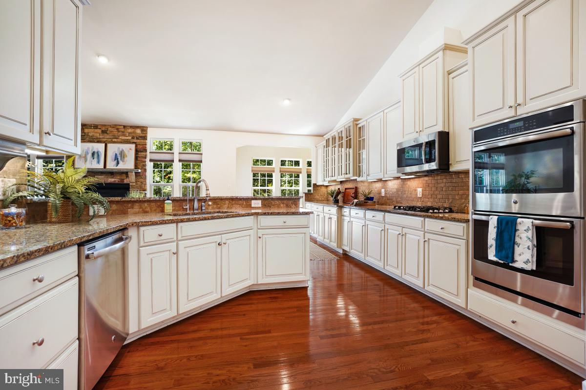 8169 Counselor Road Manassas, VA 20112 - Photo 19 of 47 Gallery Image 19