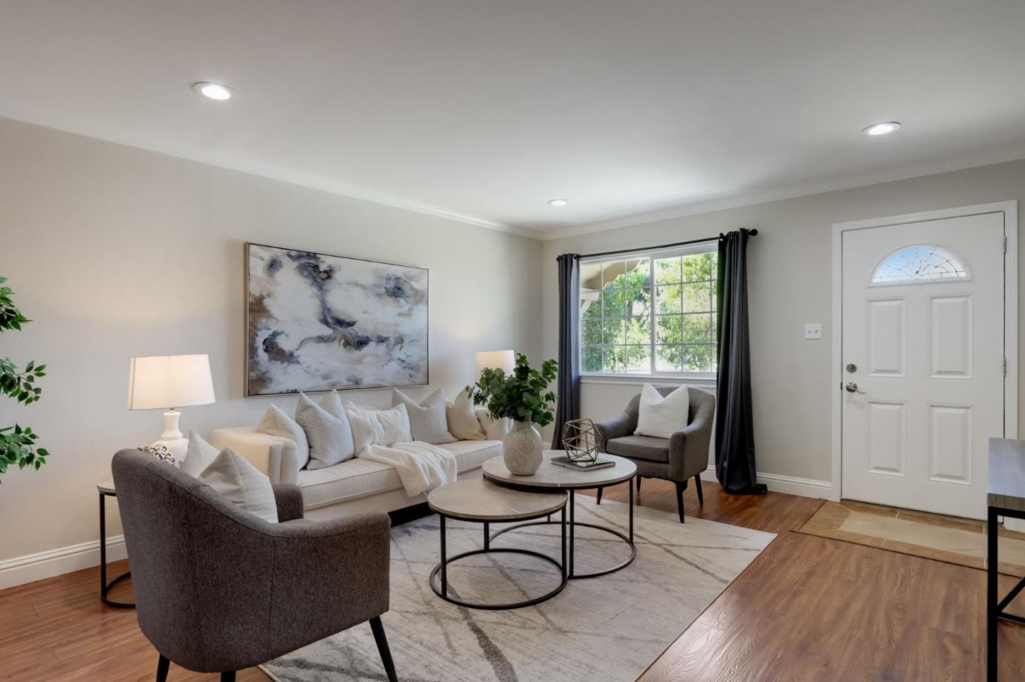 152 Santa Rosa Drive San Jose, CA 95111 - Photo 4 of 38 Gallery Image 4