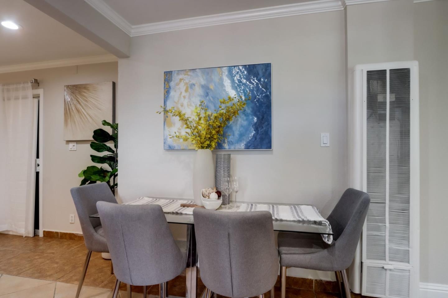 152 Santa Rosa Drive San Jose, CA 95111 - Photo 8 of 38 Gallery Image 8