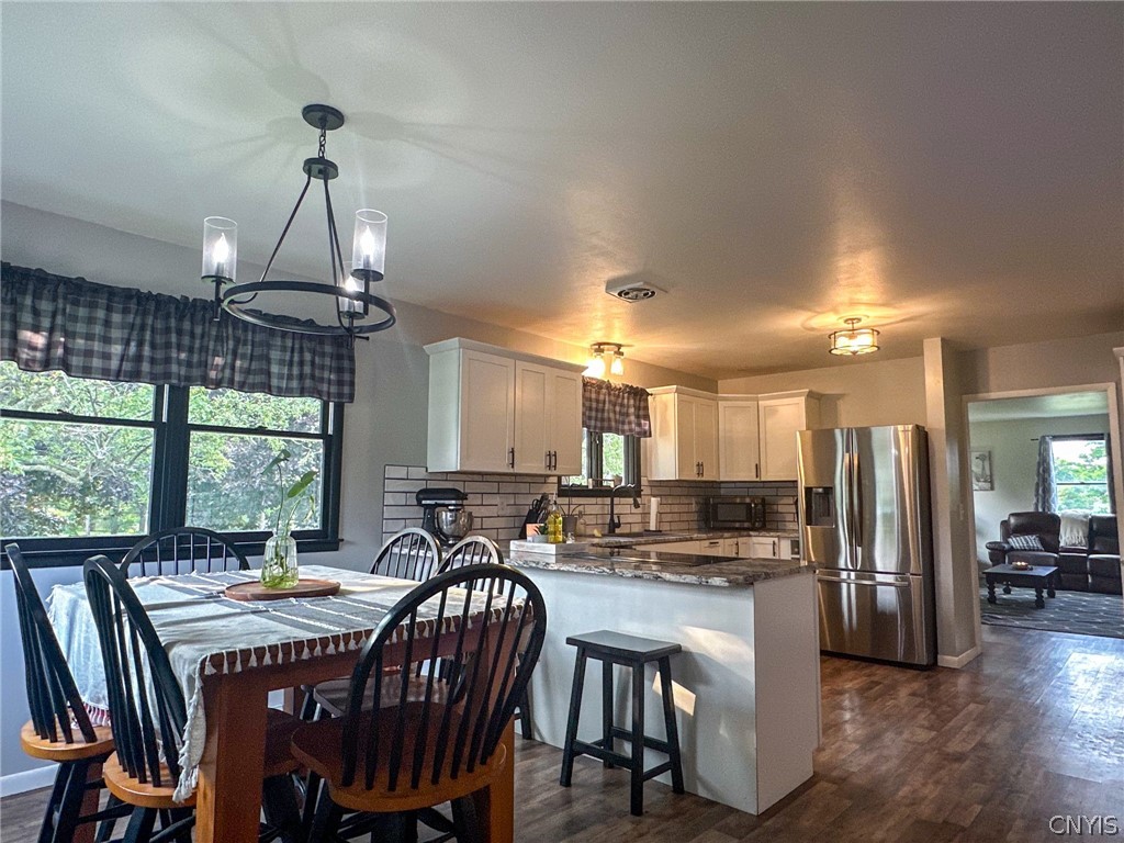 2808 King Road Paris, NY 13456 - Photo 4 of 21