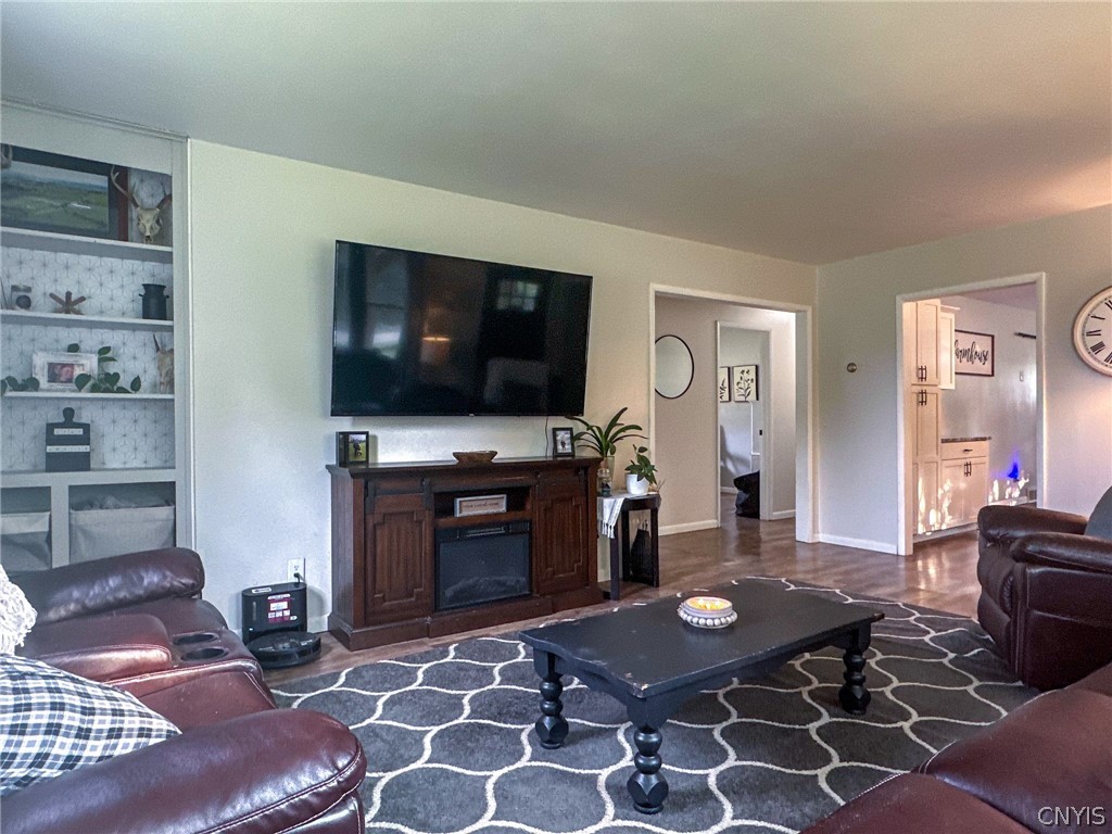 2808 King Road Paris, NY 13456 - Photo 7 of 21