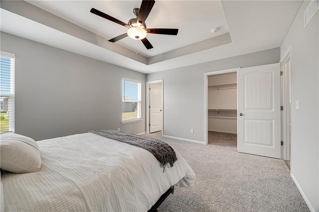 611 Foxglove Lane Raymore, MO 64083 - Photo 28 of 36