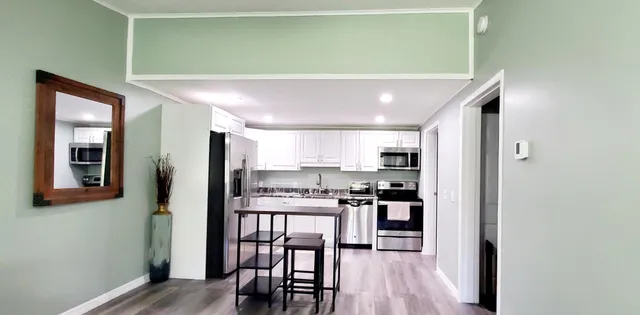 $1,600 | 530 7th Place, Vero Beach, FL 32962