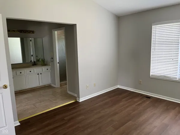 $254,000 | 11332 Fonthill Drive, Indianapolis, IN 46236