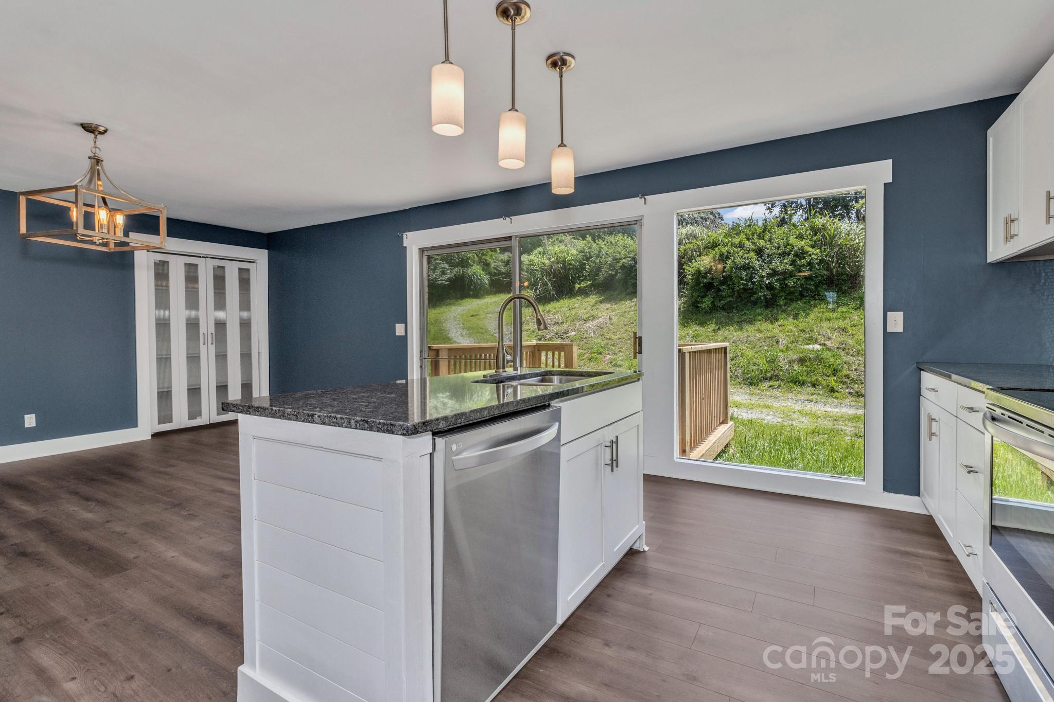 41 Remembrance Ridge Flat Rock, NC 28731 - Photo 13 of 47