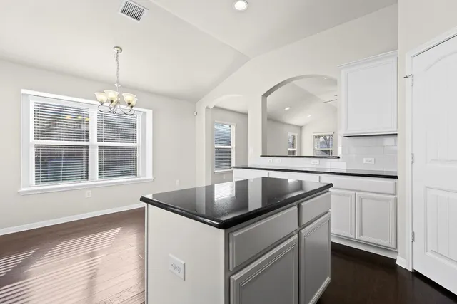 $2,100 | 800 Bryce Canyon Drive, Pflugerville, TX 78660