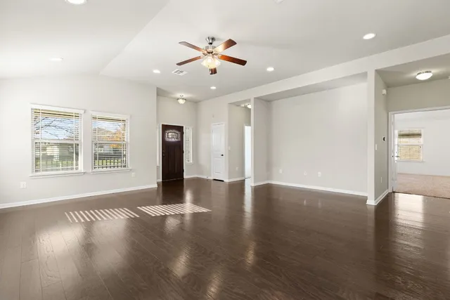 $2,100 | 800 Bryce Canyon Drive, Pflugerville, TX 78660