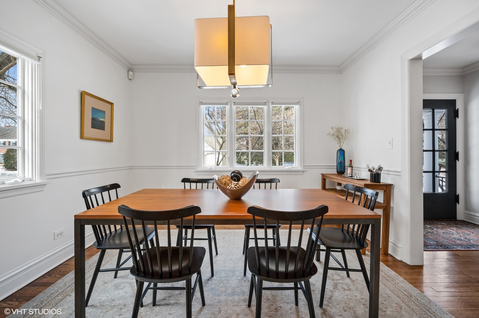 402 Willow Road Winnetka, IL 60093 - Photo 6 of 31 a dining room with furniture and window