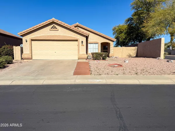 $2,200 | 6906 West Phelps Road, Peoria, AZ 85382