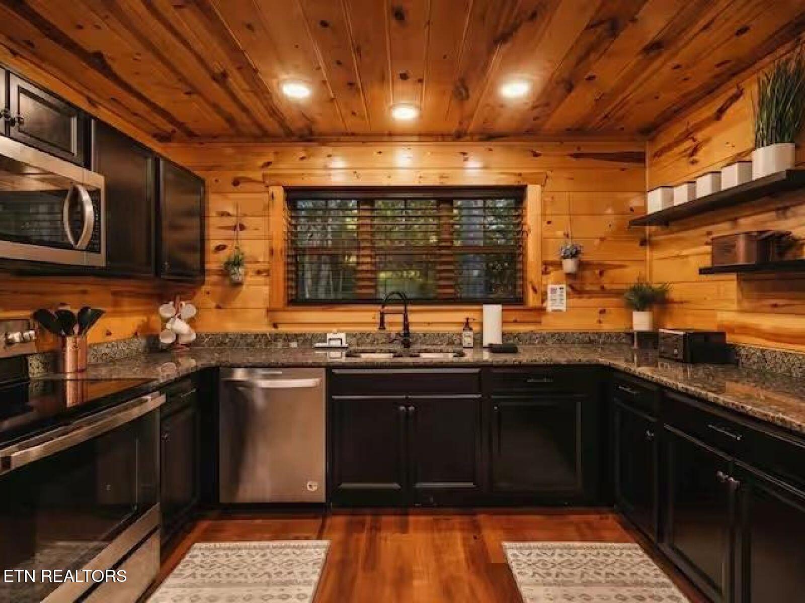 4536 Powdermill Estates Road Sevierville, TN 37876 - Photo 11 of 42 12