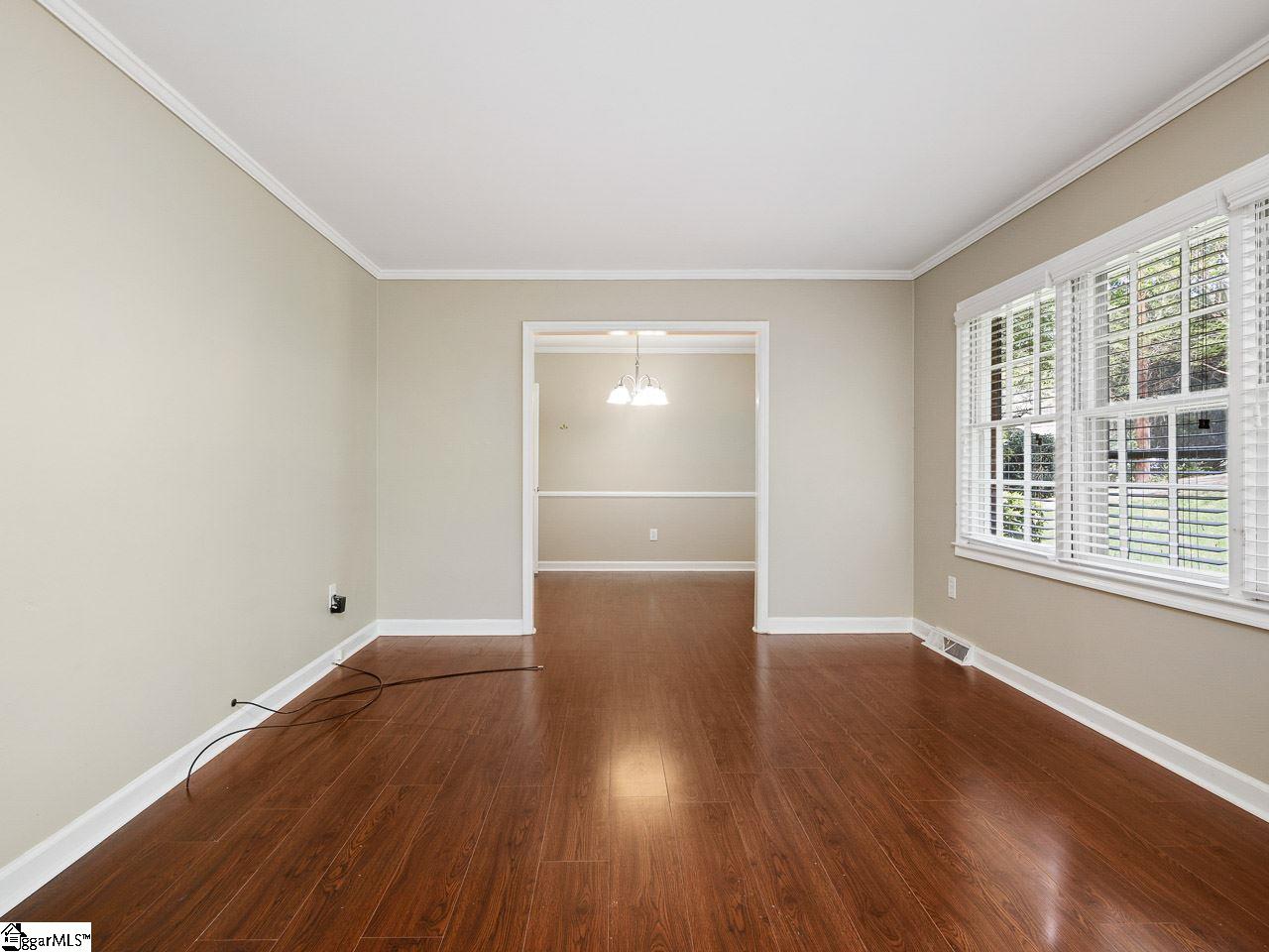 306 Hillbrook Road Taylors, SC 29687 - Photo 4 of 21 Gallery Image 4