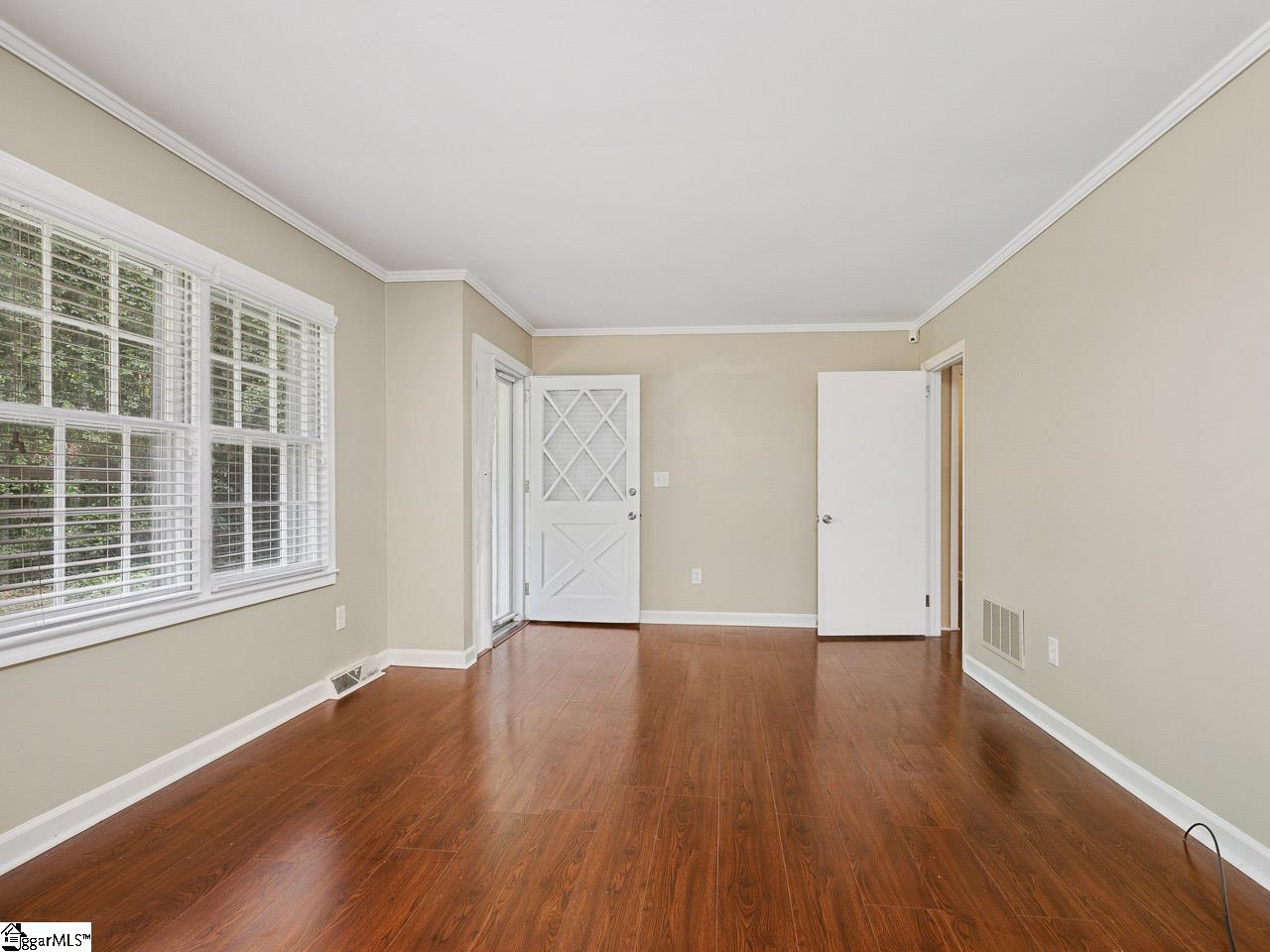 306 Hillbrook Road Taylors, SC 29687 - Photo 5 of 21 Gallery Image 5