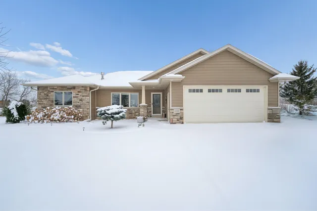 $485,000 | 2398 West Barley Way, Appleton, WI 54913