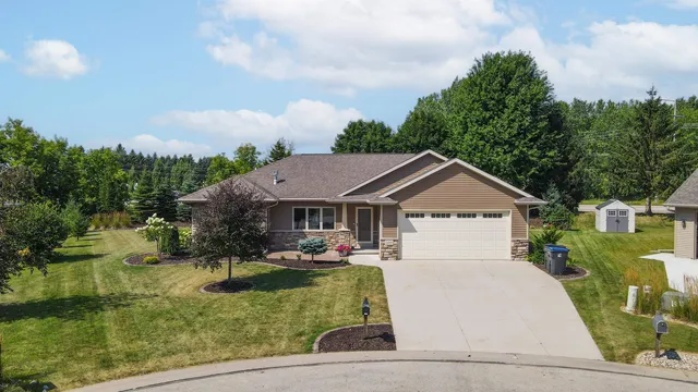 $485,000 | 2398 West Barley Way, Appleton, WI 54913