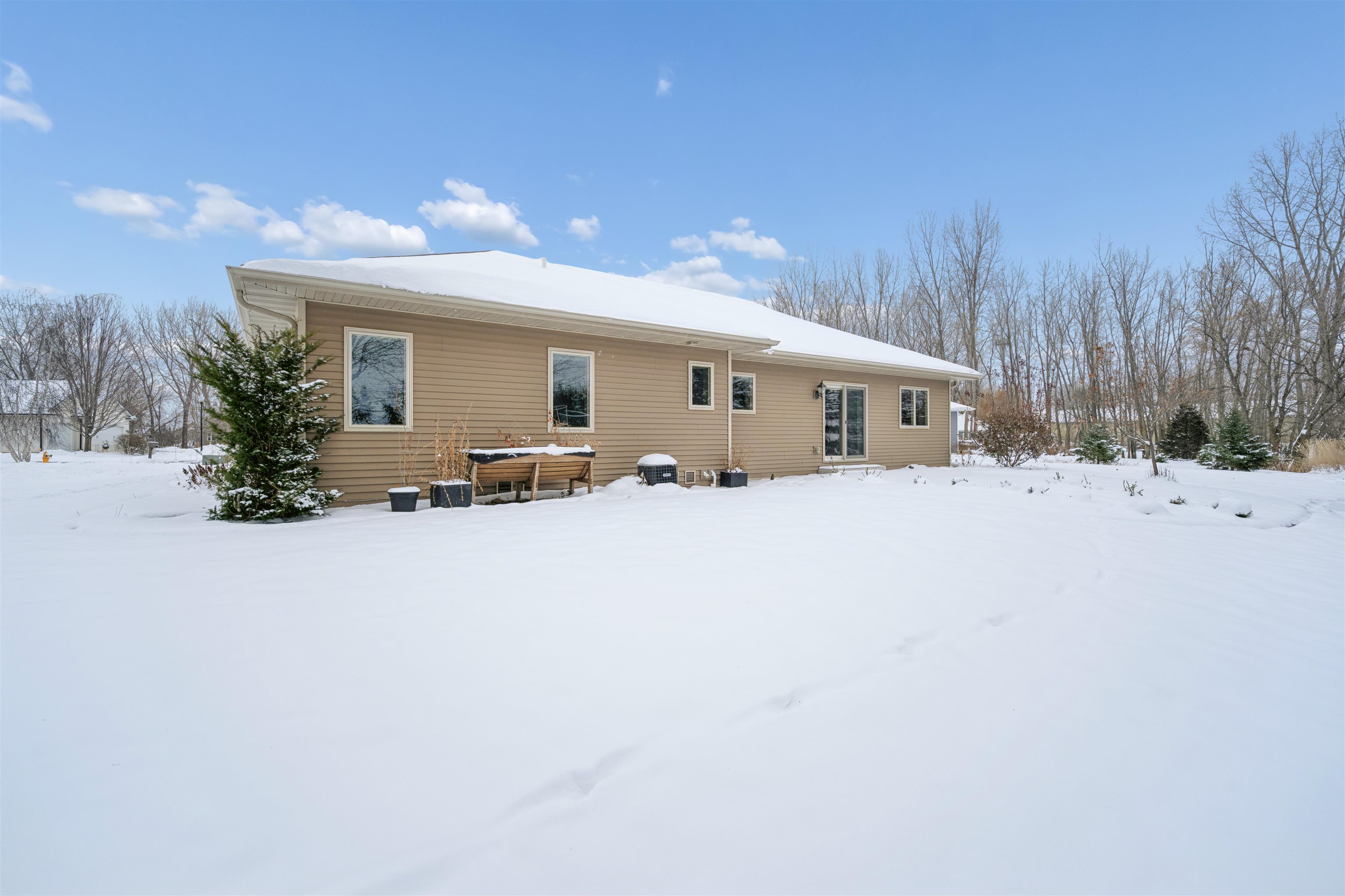 2398 West Barley Way Appleton, WI 54913 - Photo 34 of 36