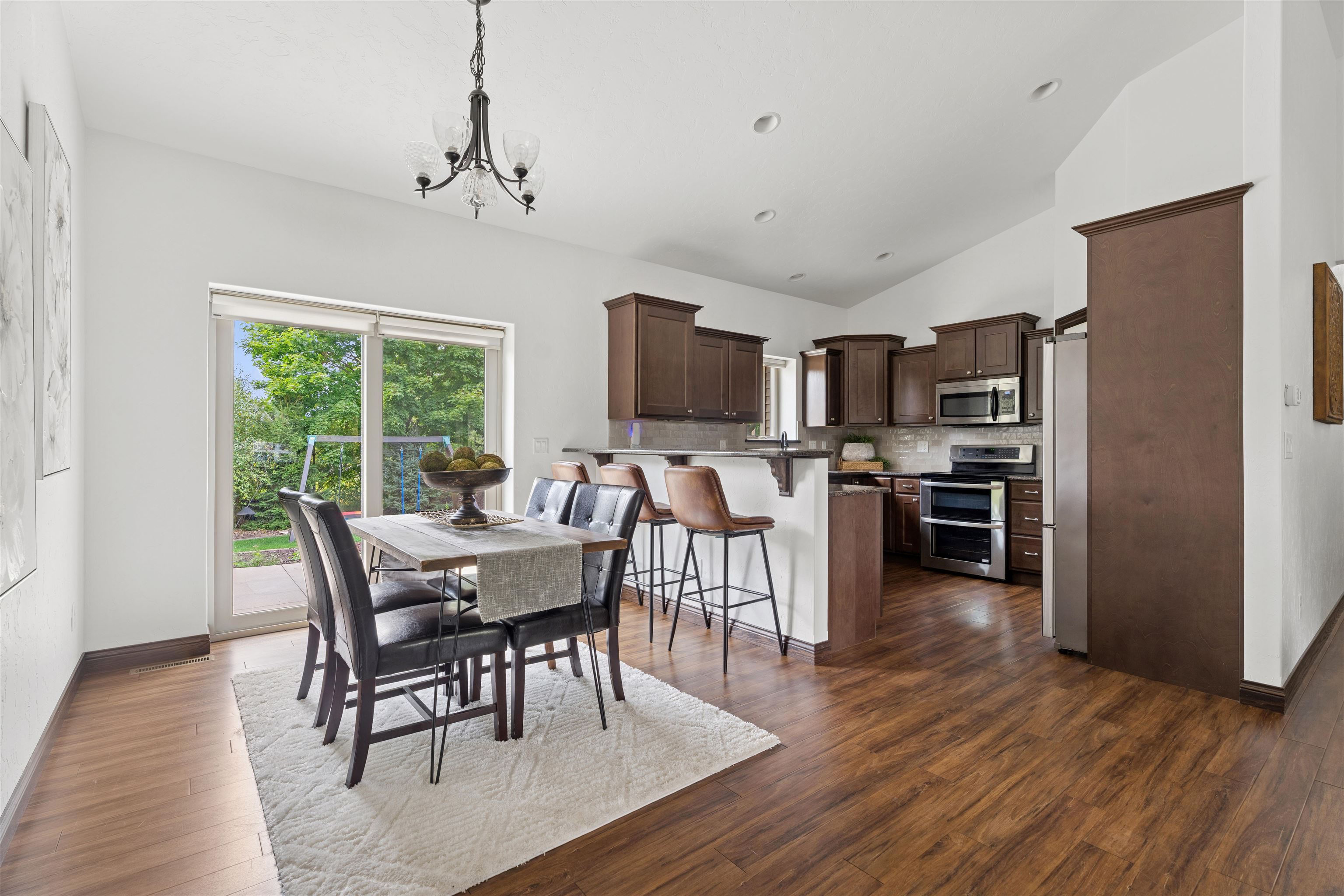 2398 West Barley Way Appleton, WI 54913 - Photo 6 of 36