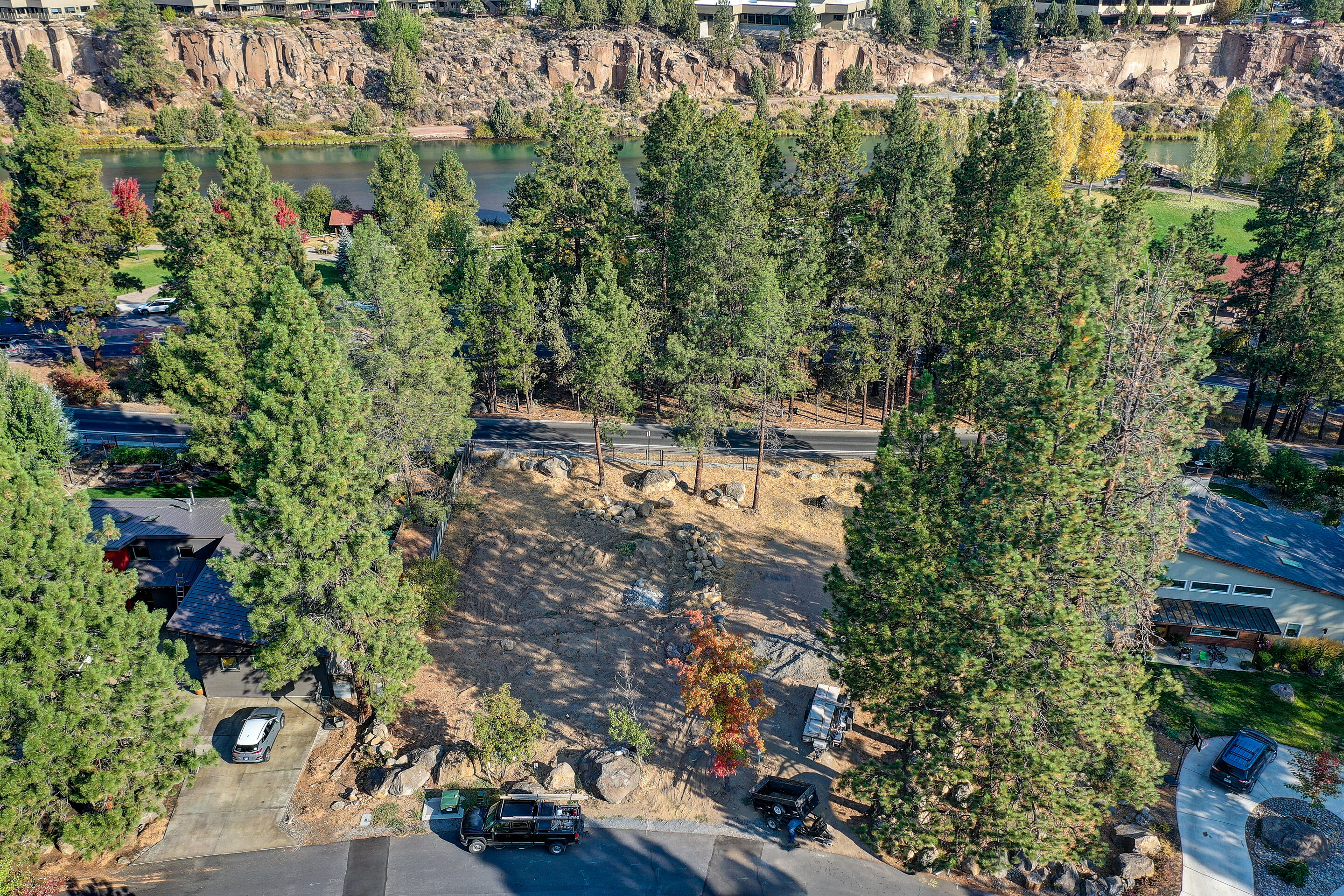 61689 Cedarwood Road Bend, OR 97702 - Photo 5 of 14 5