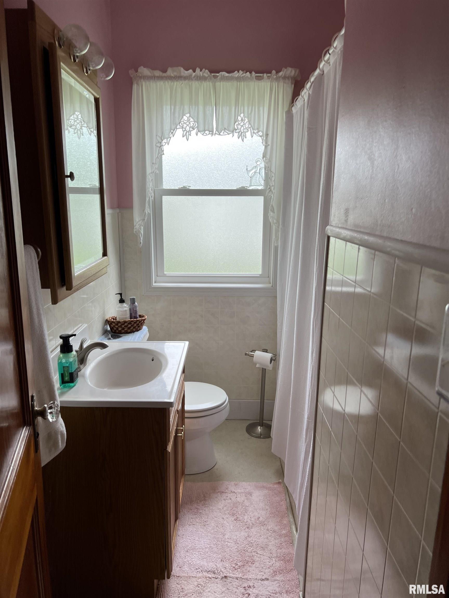 201 Theodore Street Washington, IL 61571 - Photo 9 of 14 Gallery Image 9
