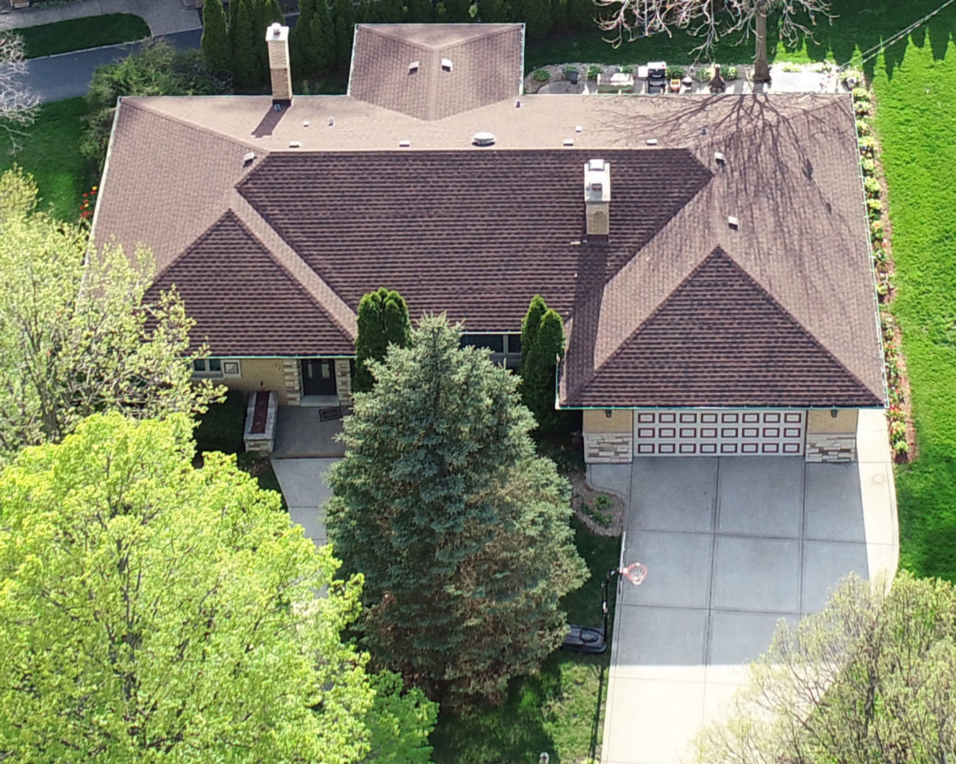 90 South Herbert Road Riverside, IL 60546 - Photo 2 of 28