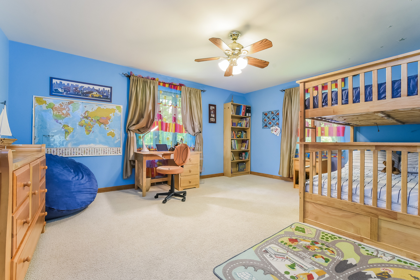 90 South Herbert Road Riverside, IL 60546 - Photo 15 of 28