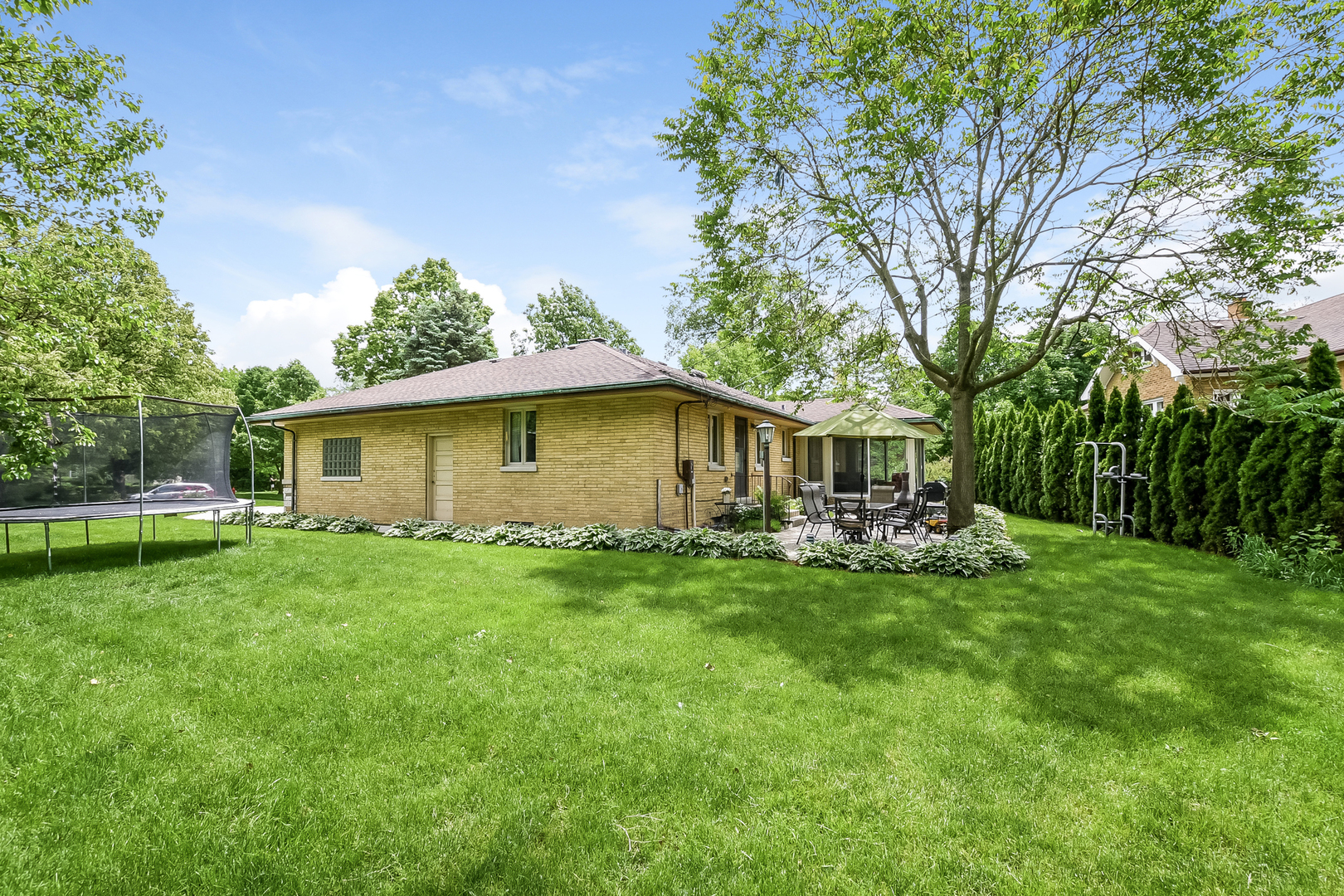 90 South Herbert Road Riverside, IL 60546 - Photo 28 of 28