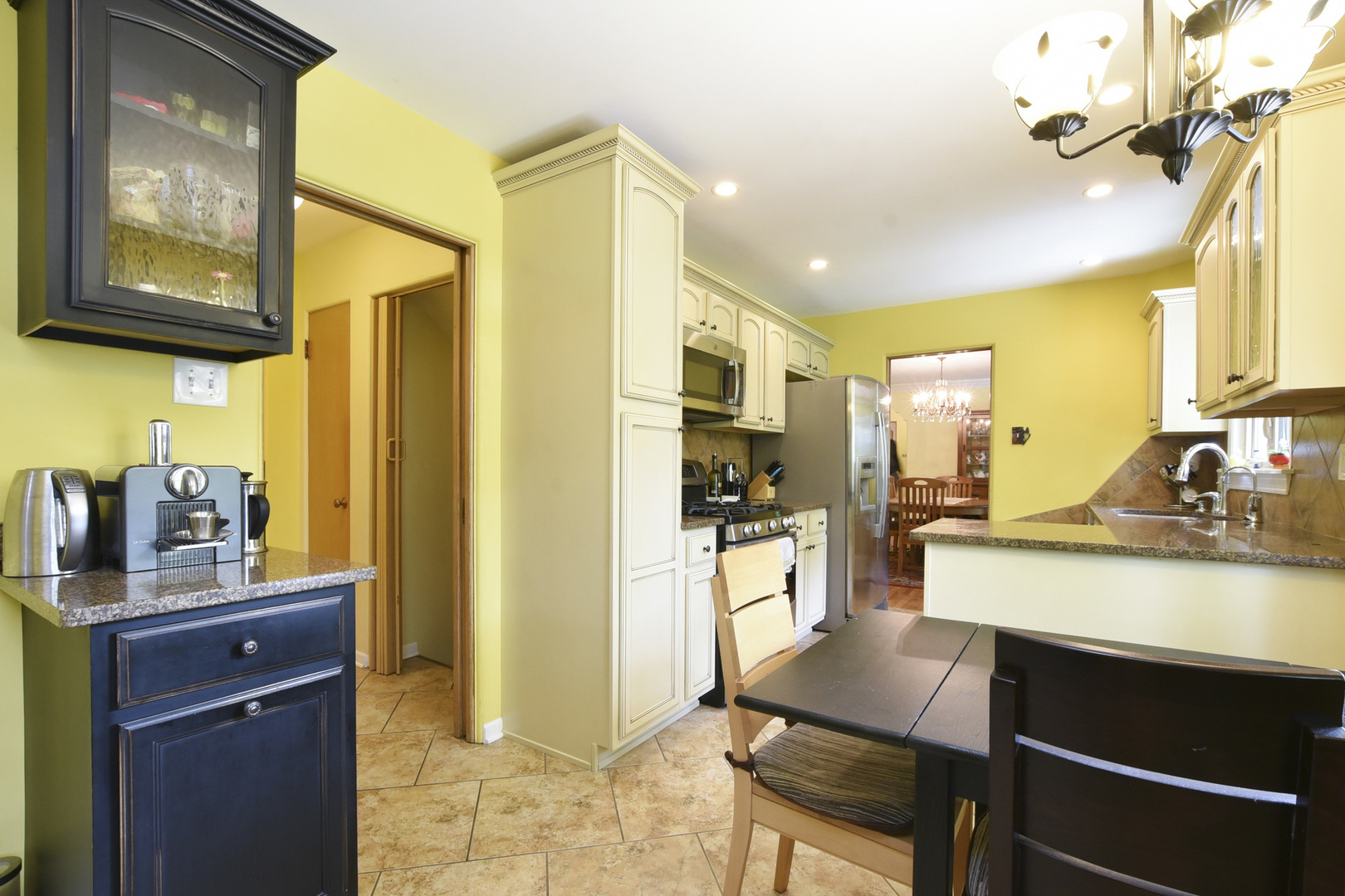 90 South Herbert Road Riverside, IL 60546 - Photo 10 of 28