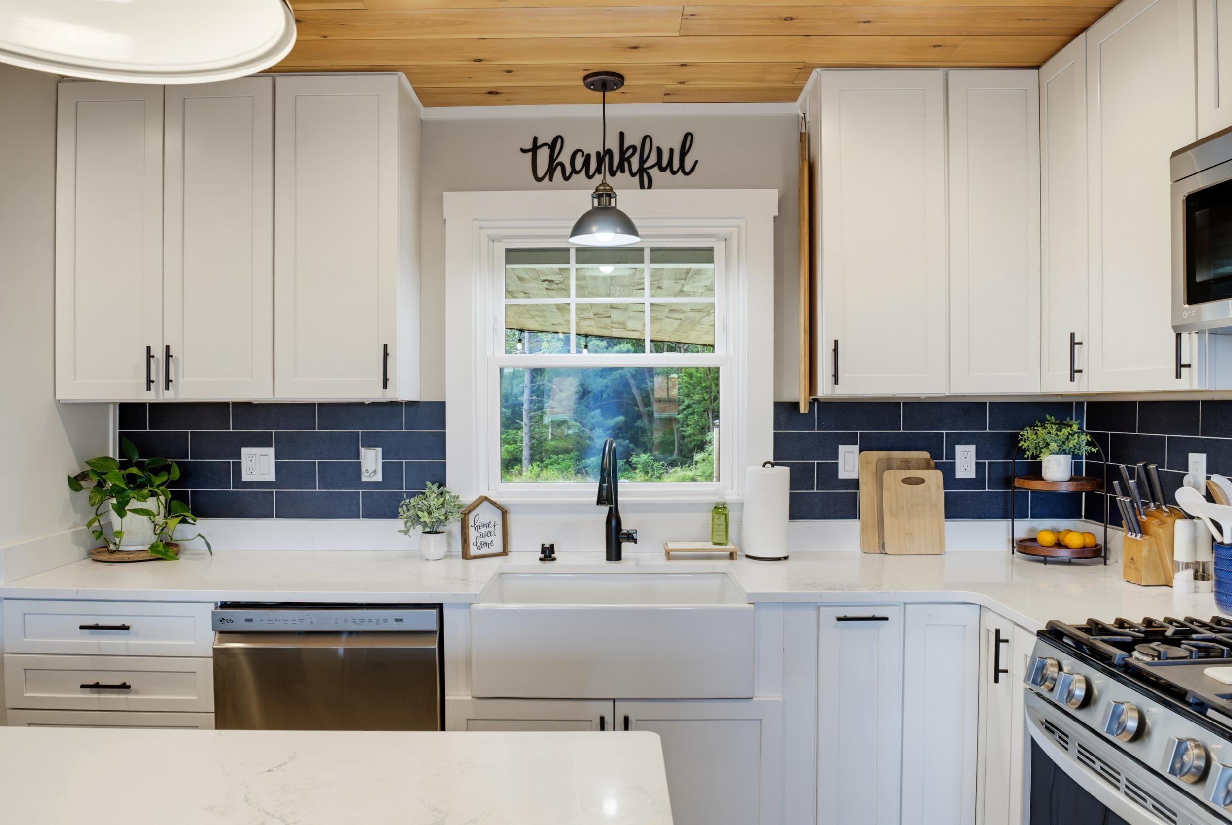 2412 Park Hill Road Staunton, VA 24401 - Photo 38 of 60