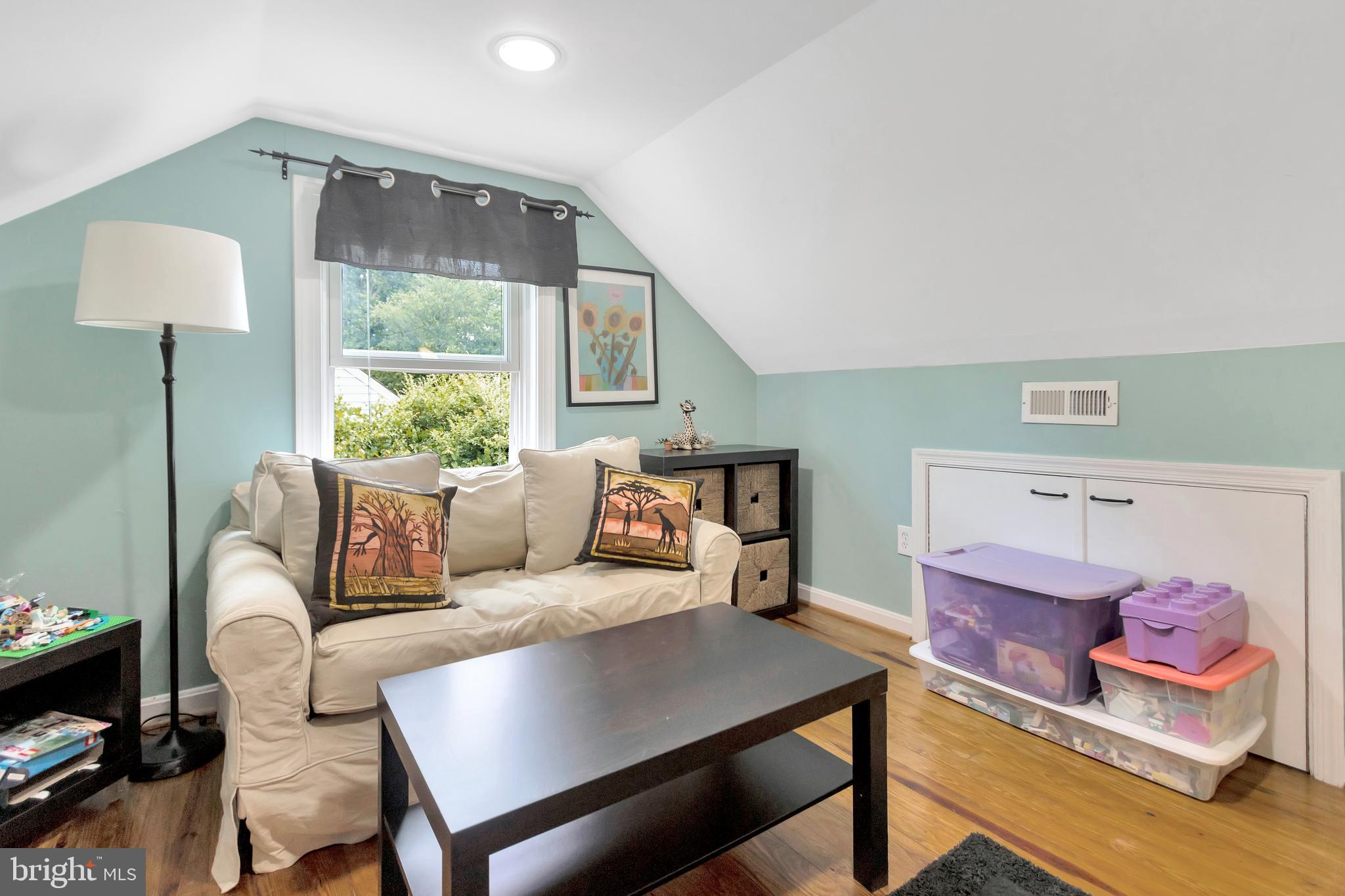 3131 Cofer Road Falls Church, VA 22042 - Photo 31 of 40 Great space for play, study or guest room