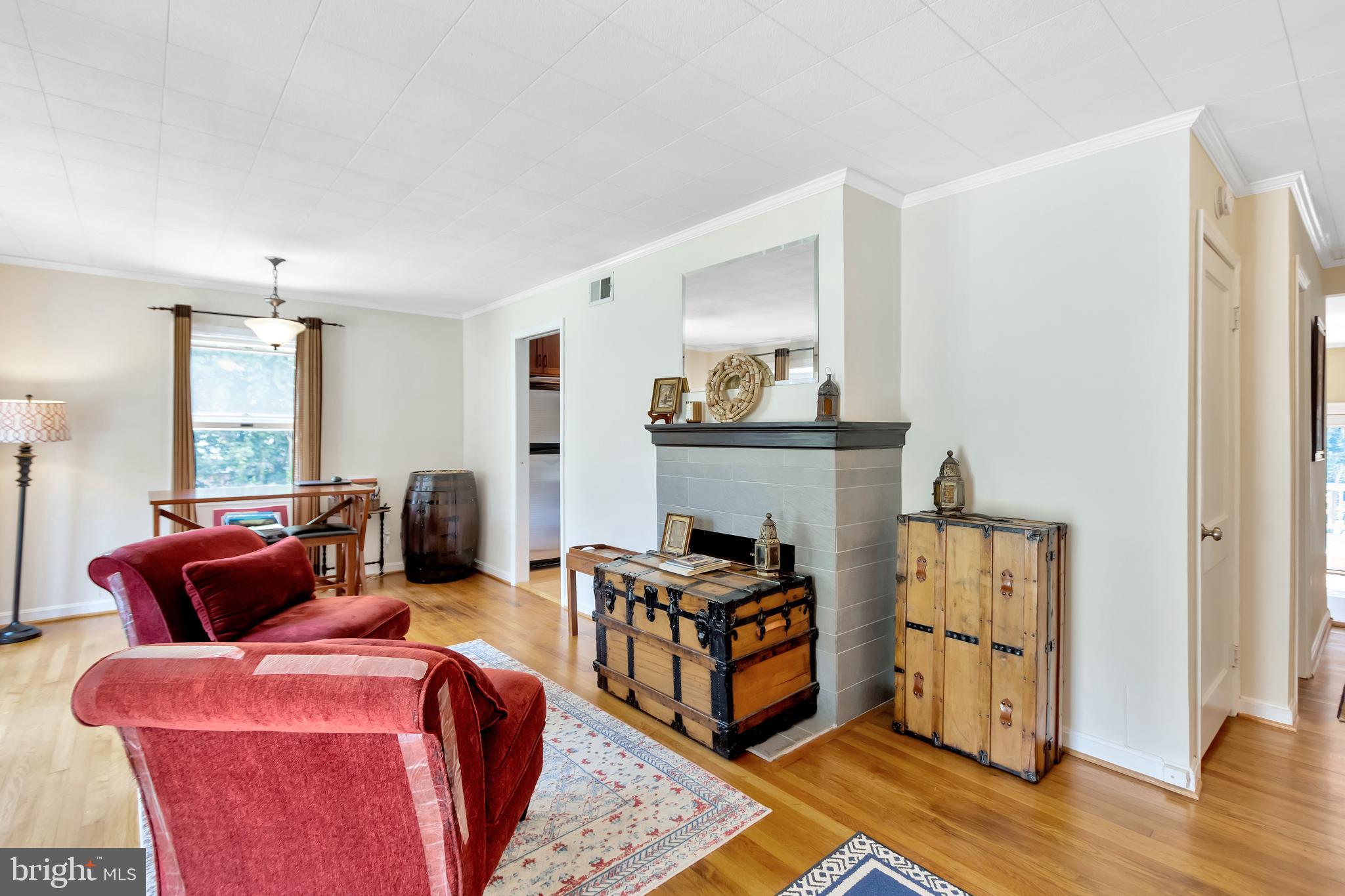 3131 Cofer Road Falls Church, VA 22042 - Photo 6 of 40 Gallery Image 6