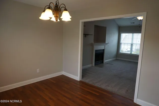 $305,000 | 407 Sundown Court, Hubert, NC 28539