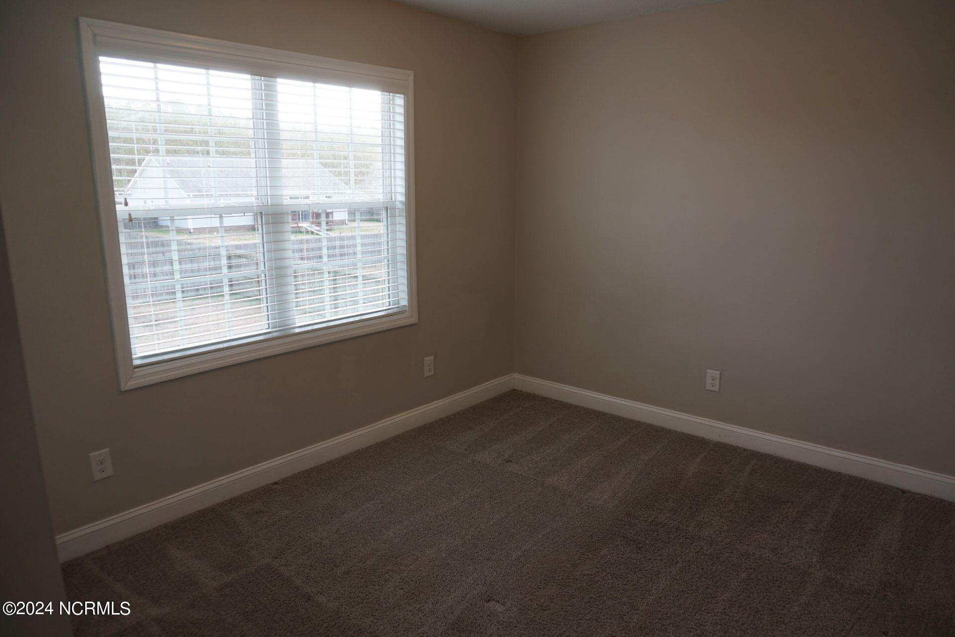 407 Sundown Court Hubert, NC 28539 - Photo 22 of 36 2015-08-26 14.49.21